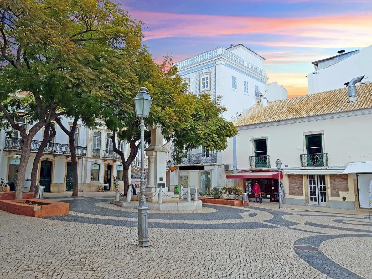 A57 - Lighthouse Apartment In Via Dona Ana Lagos Esterno foto