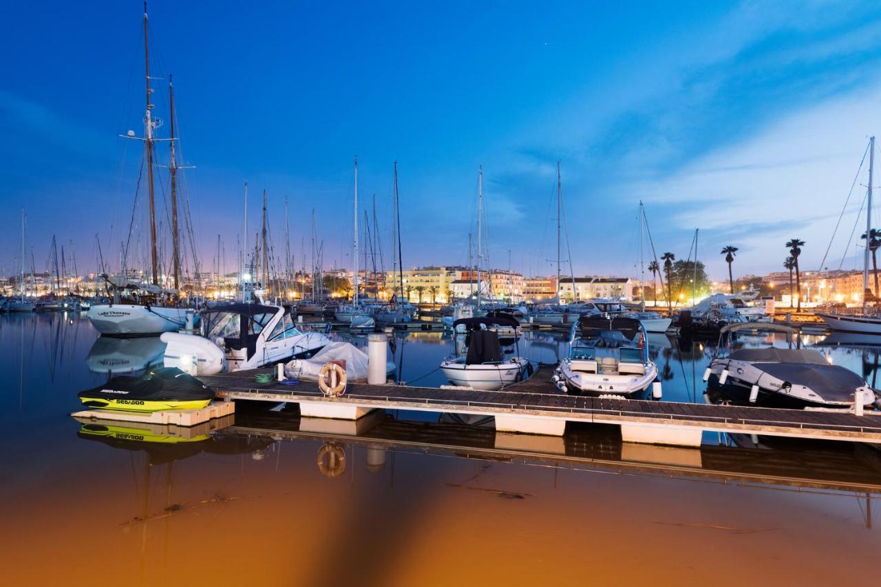 A57 - Lighthouse Apartment In Via Dona Ana Lagos Esterno foto